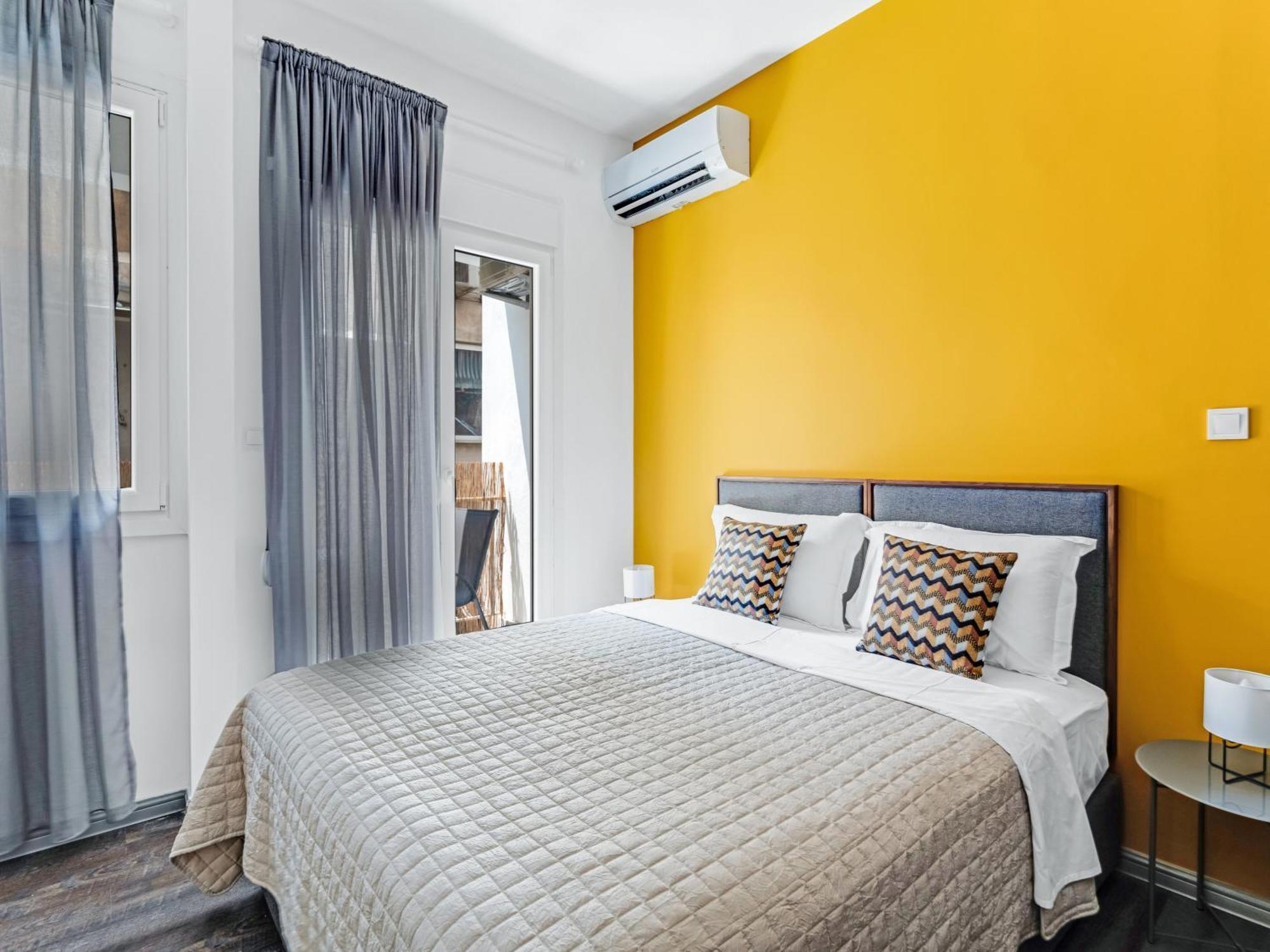 Yalarent Luxury Apartments In The Heart Of The City 아테네 외부 사진