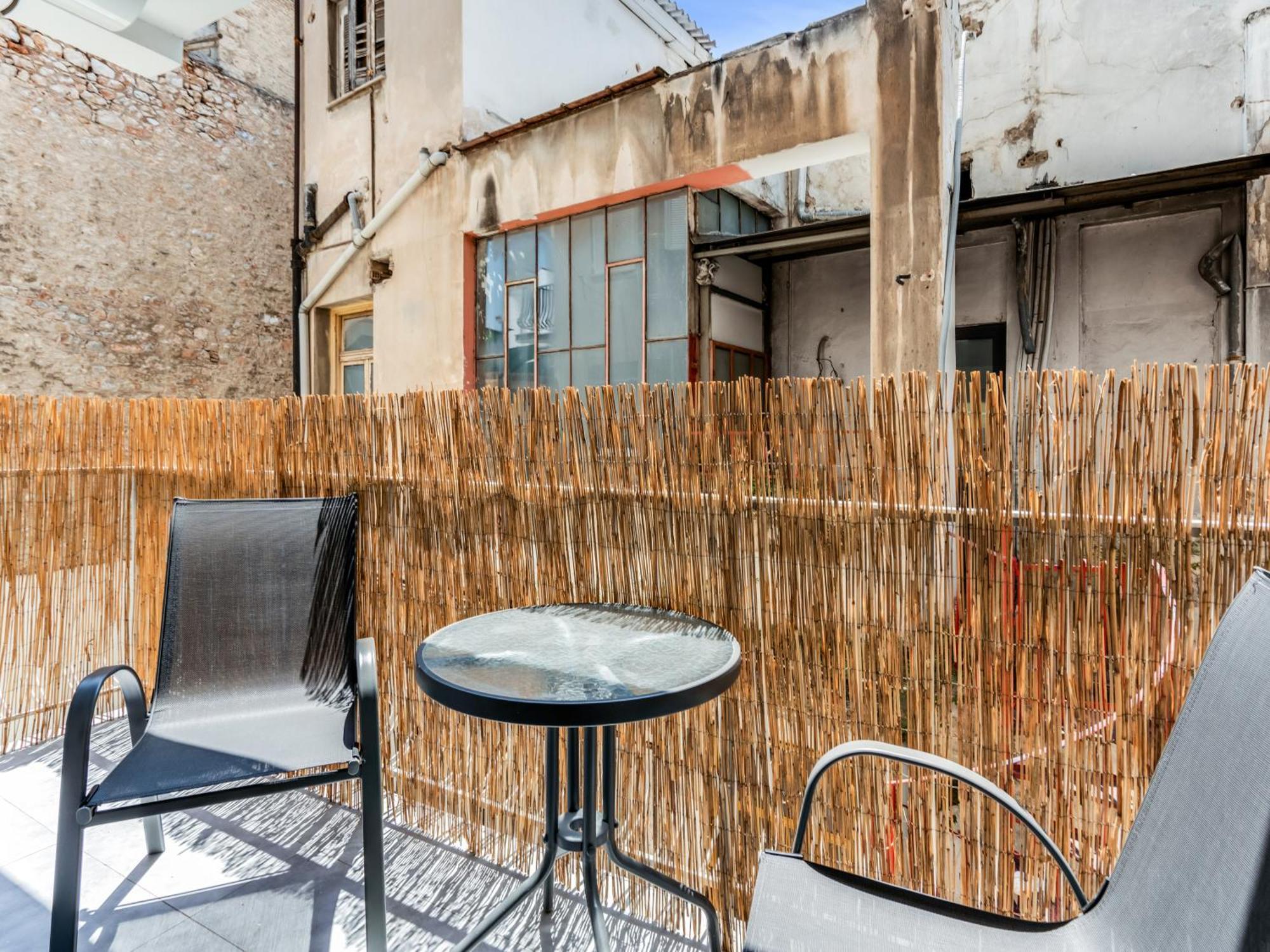 Yalarent Luxury Apartments In The Heart Of The City 아테네 외부 사진